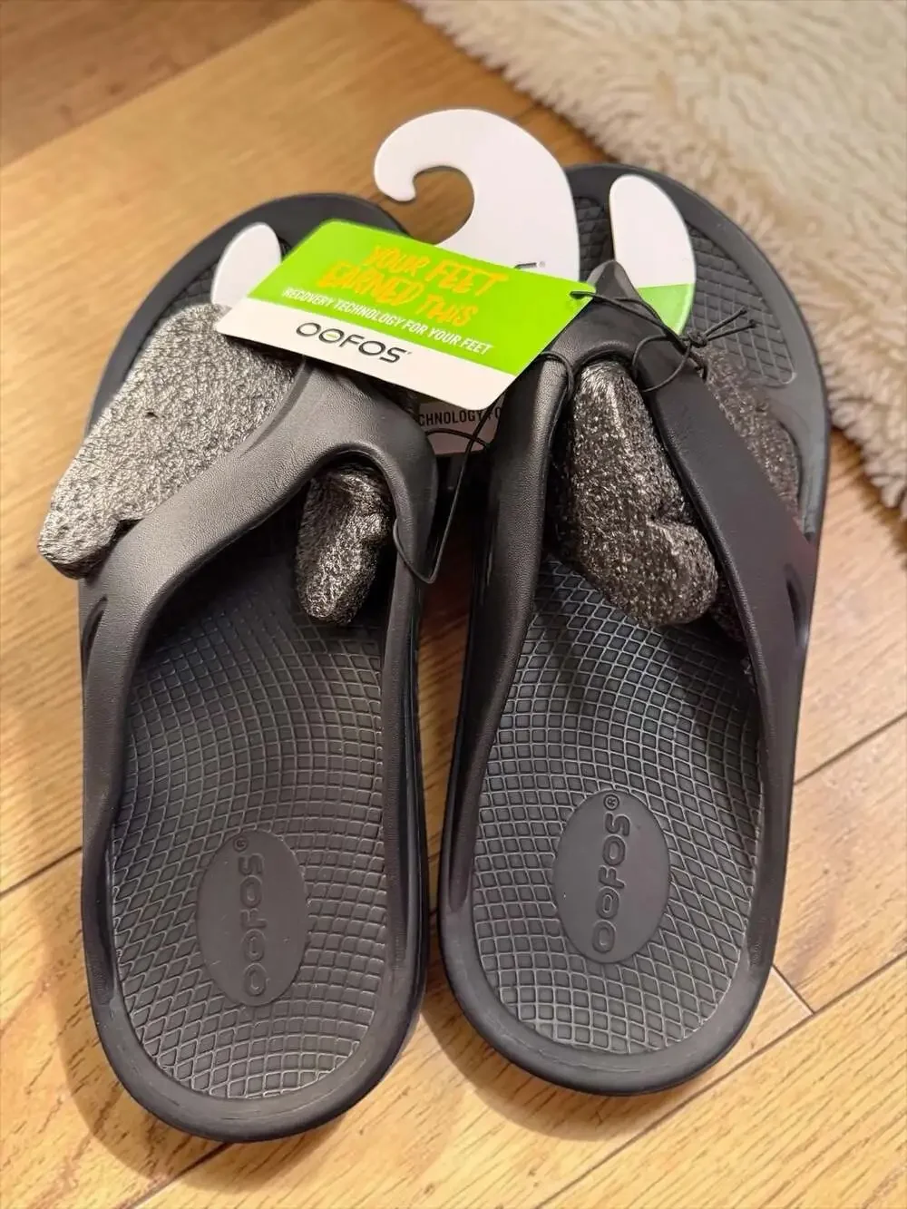 Oofos Ooriginal Recovery Flip Flop Sandals Black M5 W7 Unisex